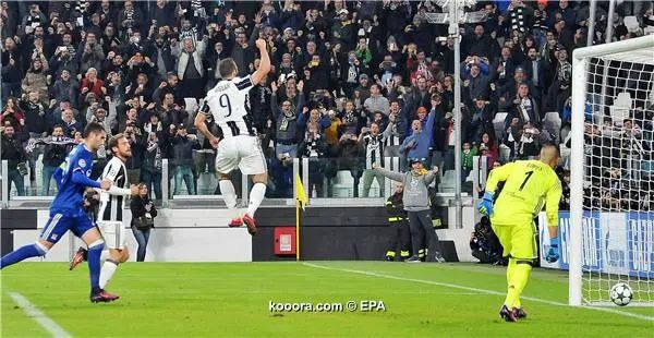 ?i=albums%2fmatches%2f1490983%2f2016-11-02-05614835_epa