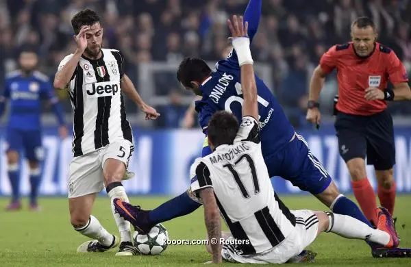 ?i=reuters%2f2016-11-02%2f2016-11-02t202443z_1594603912_lr1ecb21kow32_rtrmadp_3_soccer-champions-juv-lyo_reuters