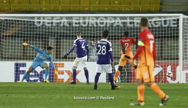 ?i=reuters%2f2016-11-03%2f2016-11-03t193848z_1188252311_lr1ecb31ikek0_rtrmadp_3_soccer-europa-auv-rom_reuters