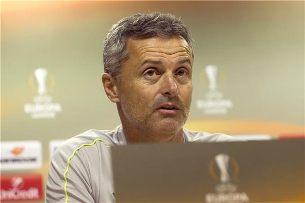 إسكريبا مدرب فياريال