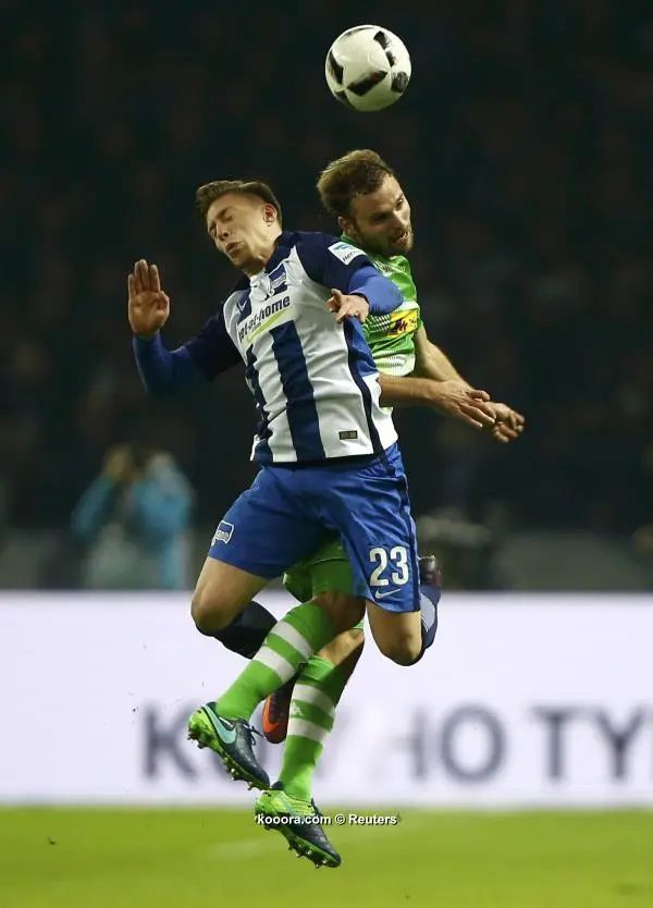 ?i=reuters%2f2016-11-04%2f2016-11-04t203635z_1465052755_lr1ecb41l8p22_rtrmadp_3_soccer-germany-ber-bor_reuters