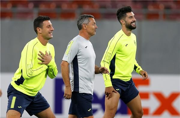 فران إسكريبا في تدريبات فياريال