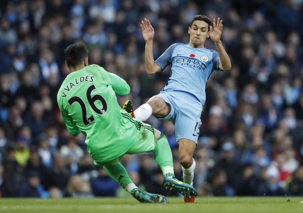 2016-11-05t154631z_121362391_mt1aci14662446_rtrmadp_3_soccer-england-mci-mid_reuters