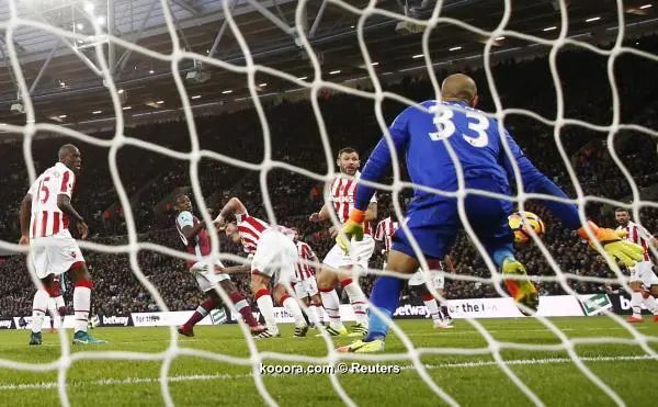 ?i=reuters%2f2016-11-05%2f2016-11-05t171017z_121367417_mt1aci14662889_rtrmadp_3_soccer-england-whu-stk_reuters