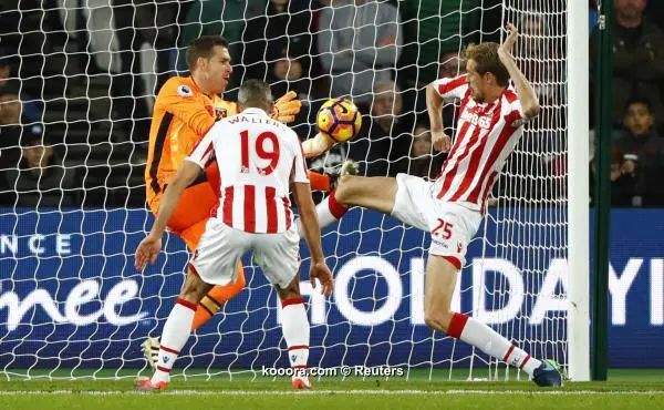 ?i=albums%2fmatches%2f1451027%2f2016-11-05t163811z_121365491_mt1aci14662711_rtrmadp_3_soccer-england-whu-stk_reuters