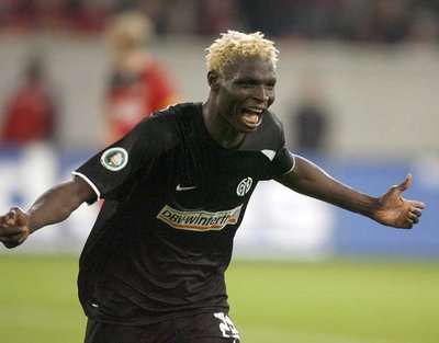 2009-04-21-00000301704585