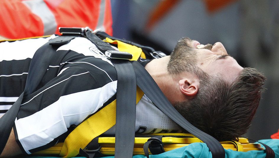  أندريا بارزالي