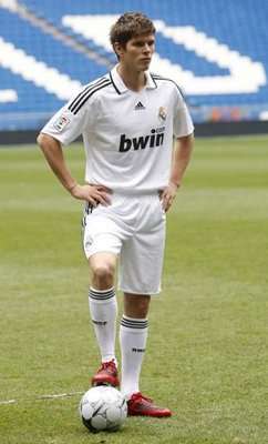 هونتلار سيكون ميلاني في الساعات القادمة