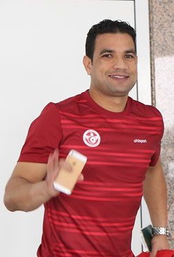 أيمن المثلوثي