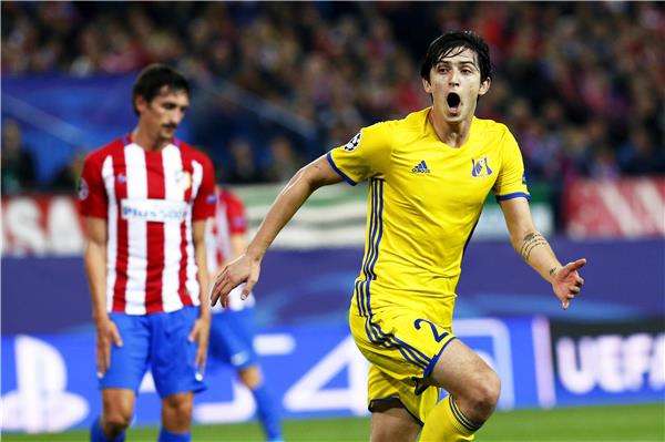 سردار أزمون