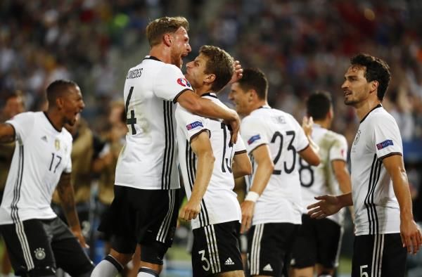 2016-07-02t203017z_110493017_mt1aci14467293_rtrmadp_3_soccer-euro-ger-ita_reuters