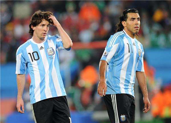 ميسي وتيفيز مع المنتخب الأرجنتيني