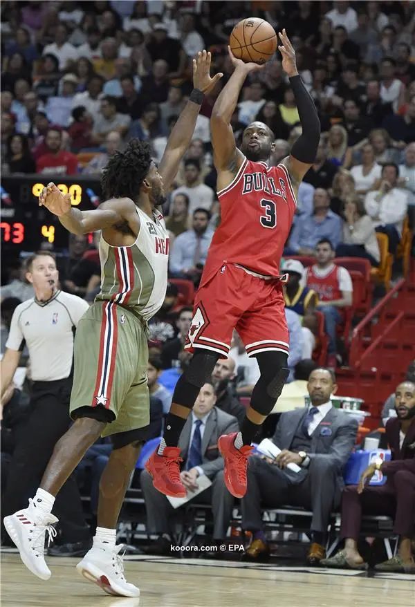 ?i=epa%2fbasketball%2f2016-11%2f2016-11-11-05626166_epa
