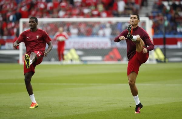 كارفاليو ورونالدو