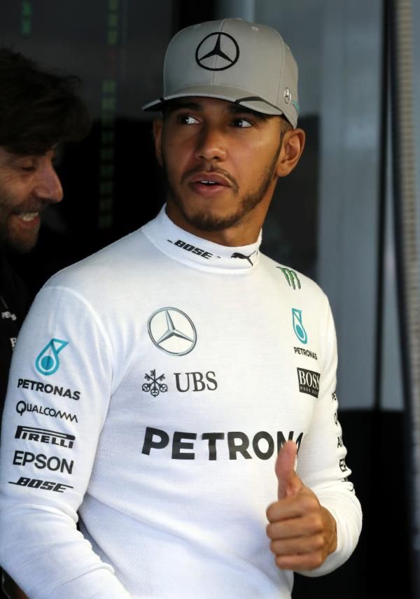 2016-11-11t182336z_251311422_s1aeumgnbkaa_rtrmadp_3_motor-f1-brazil_reuters