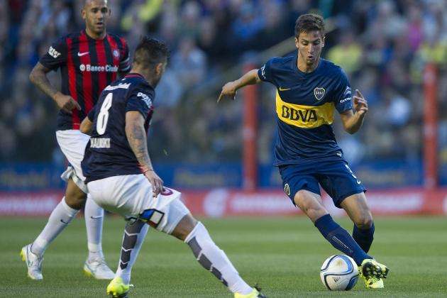 بيتانكور (يمين)