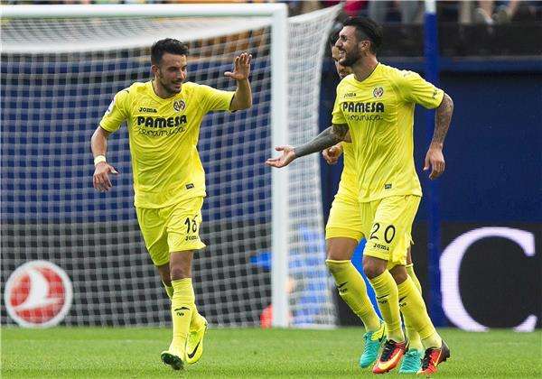 صورة أرشيفية للاعبي فياريال