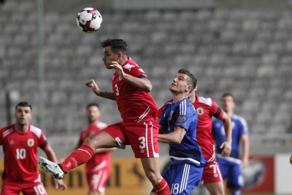 2016-11-13t173647z_1614919933_s1beumqennac_rtrmadp_3_soccer-worldcup-cyp-gib_reuters