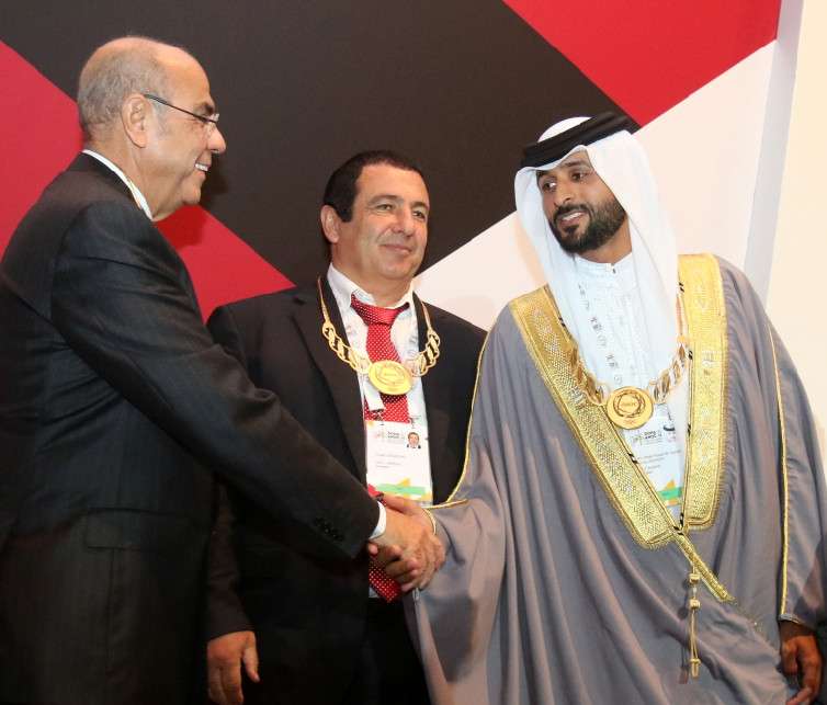 تكريم الشيخ ناصر بن حمد