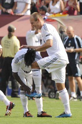 فرحة روبين بالهدف الثالث