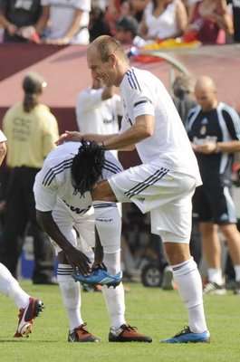 فرحة روبين بالهدف الثالث