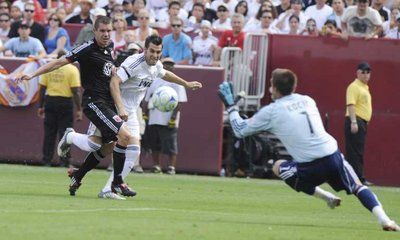 2009-08-09-00000101819585