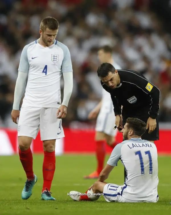 ?i=reuters%2f2016-11-15%2f2016-11-15t202727z_122243247_mt1aci14672628_rtrmadp_3_soccer-friendly-eng-esp_reuters