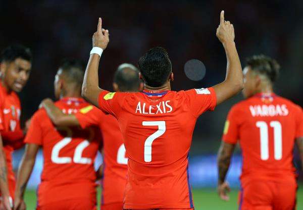 2016-11-16t013242z_309952260_s1beunbqjyaa_rtrmadp_3_soccer-worldcup-chl-ury_reuters