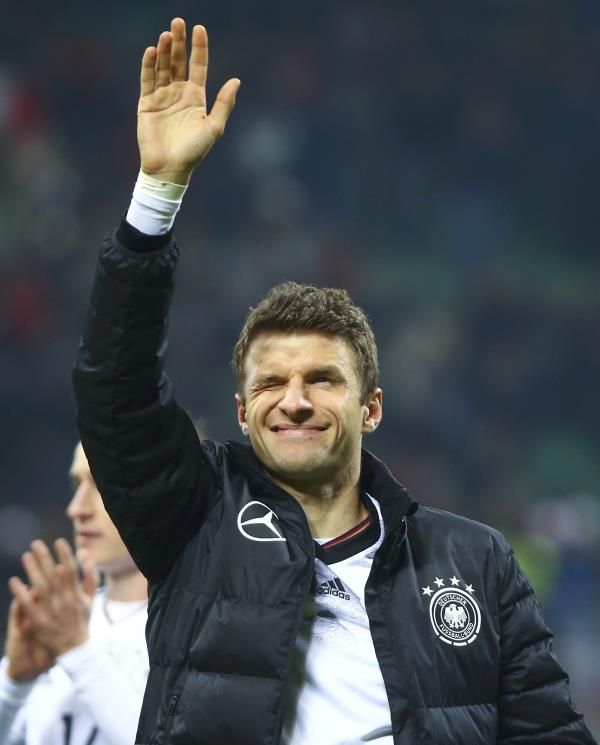 2016-11-15t214926z_292557832_lr1ecbf1om37t_rtrmadp_3_soccer-friendly-ita-ger_reuters