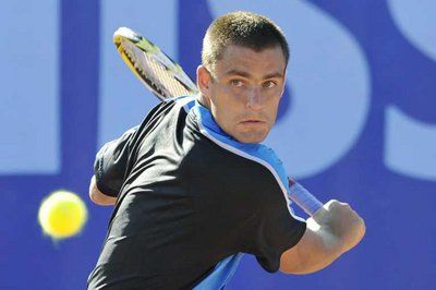 الروسي ميخائيل يوجني 