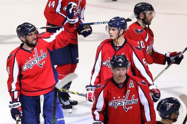 2016-11-17t035524z_356894703_nocid_rtrmadp_3_nhl-pittsburgh-penguins-at-washington-capitals_reuters