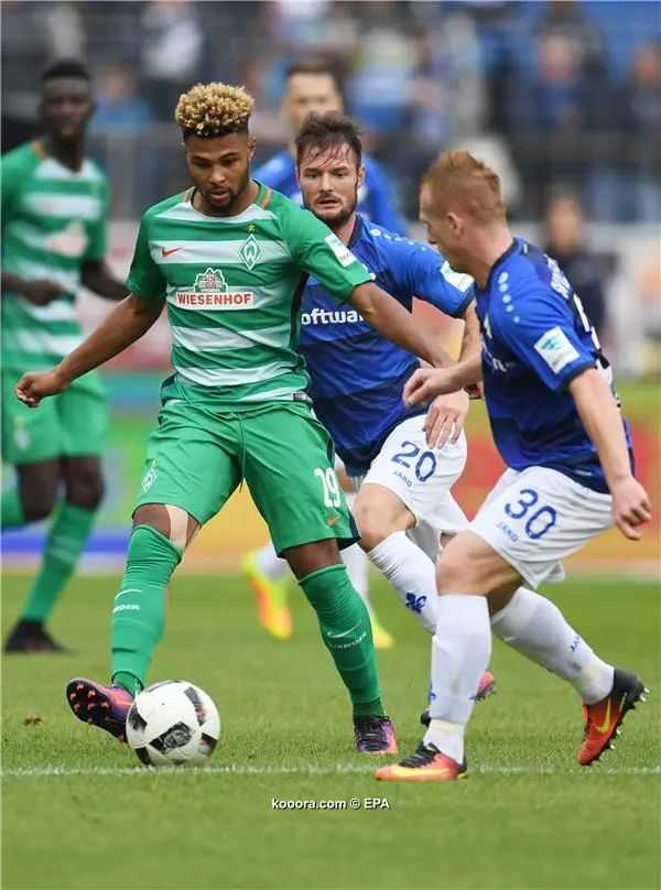 ?i=epa%2fsoccer%2f2016-10%2f2016-10-01%2f2016-10-01-05565356_epa