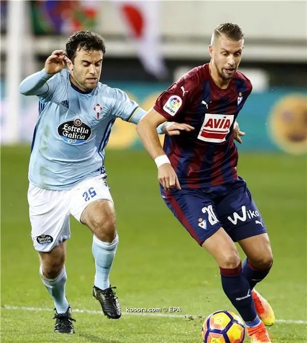 ?i=epa%2fsoccer%2f2016-11%2f2016-11-19%2f2016-11-19-05638596_epa