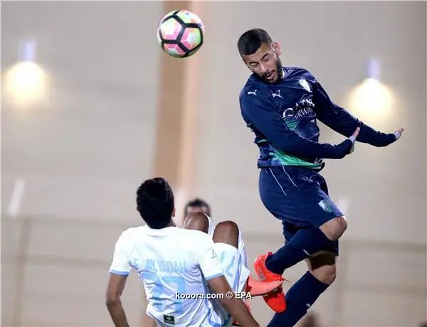 ?i=epa%2fsoccer%2f2016-11%2f2016-11-20%2f2016-11-20-05639951_epa