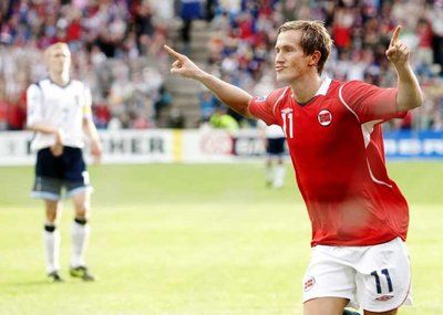مورتن بيدرسن سجل هدفين لمنتخب النرويج