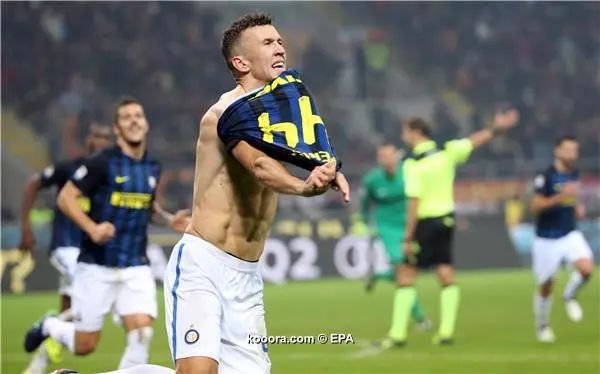 ?i=epa%2fsoccer%2f2016-11%2f2016-11-20%2f2016-11-20-05640278_epa