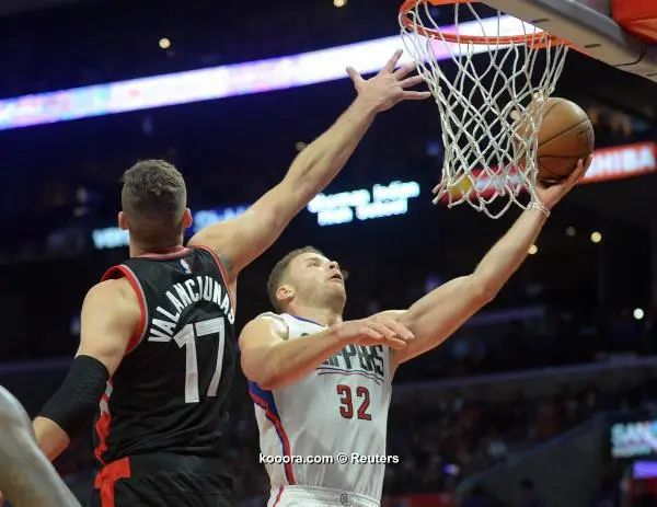 ?i=reuters%2f2016-11-22%2f2016-11-22t070633z_838155542_nocid_rtrmadp_3_nba-toronto-raptors-at-los-angeles-clippers_reuters