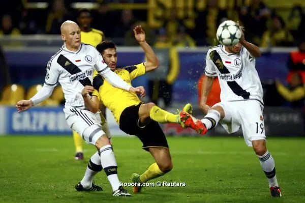 ?i=reuters%2f2016-11-22%2f2016-11-22t211534z_68168464_lr1ecbm1n1nsc_rtrmadp_3_soccer-champions-dor-war_reuters