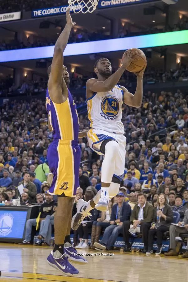 ?i=reuters%2f2016-11-24%2f2016-11-24t060201z_1546167956_nocid_rtrmadp_3_nba-los-angeles-lakers-at-golden-state-warriors_reuters