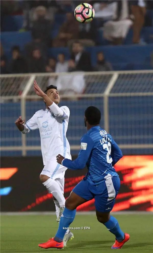 ?i=epa%2fsoccer%2f2016-11%2f2016-11-25%2f2016-11-25-05647200_epa