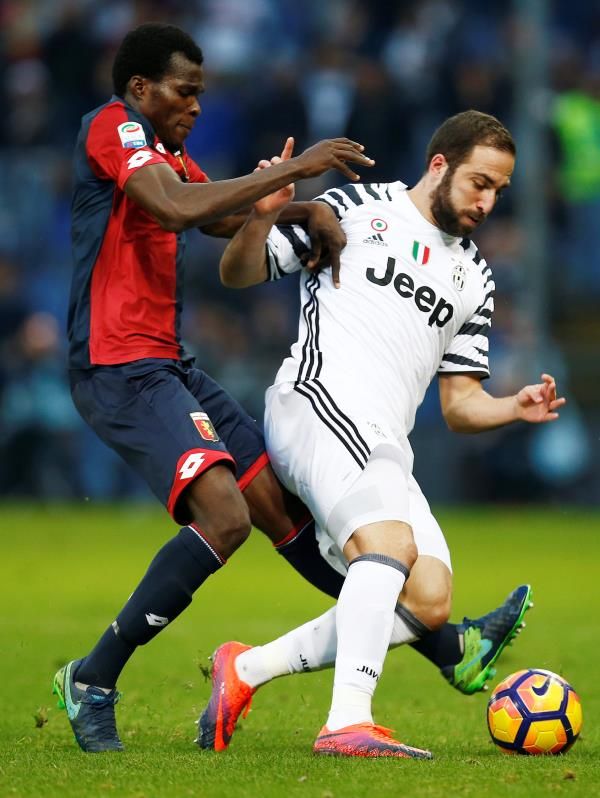 2016-11-27t155254z_134135823_rc14dd3add10_rtrmadp_3_soccer-italy_reuters