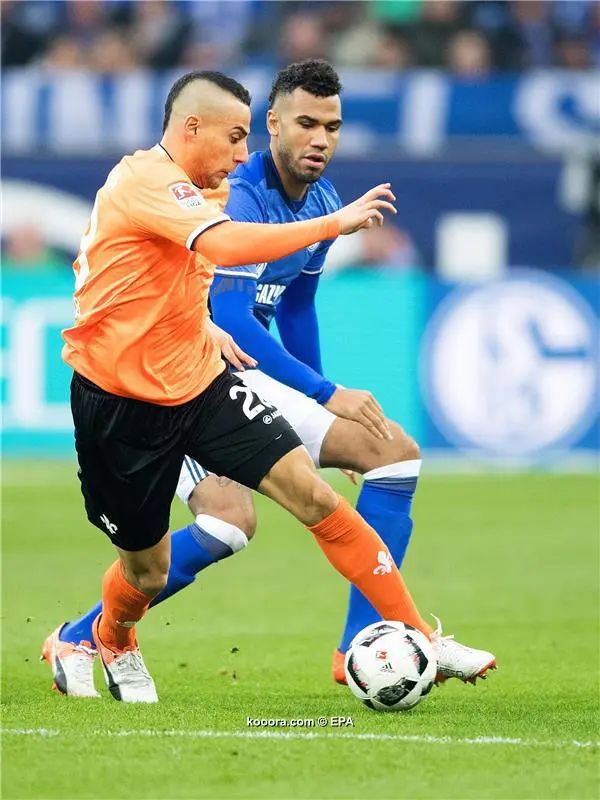 ?i=epa%2fsoccer%2f2016-11%2f2016-11-27%2f2016-11-27-05649671_epa