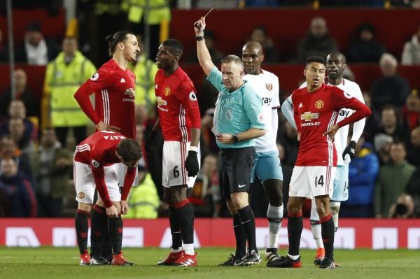 2016-11-27t171155z_123268315_mt1aci14686872_rtrmadp_3_soccer-england-mun-whu_reuters