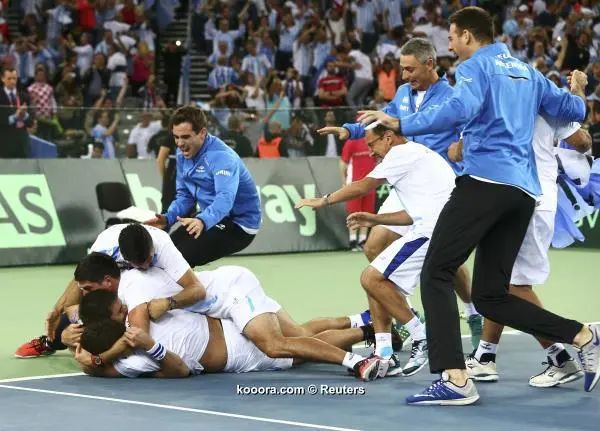 ?i=reuters%2f2016-11-27%2f2016-11-27t210346z_706713609_lr1ecbr1mhypq_rtrmadp_3_davis-cup-final_reuters