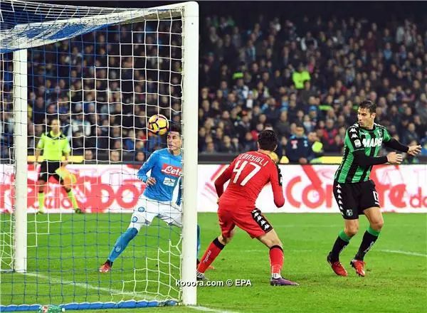 ?i=epa%2fsoccer%2f2016-11%2f2016-11-28%2f2016-11-28-05651249_epa