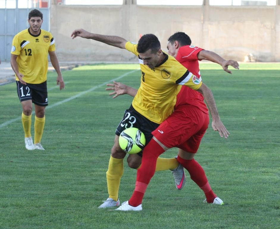 من لقاء سابق بين الحسين والجزيرة