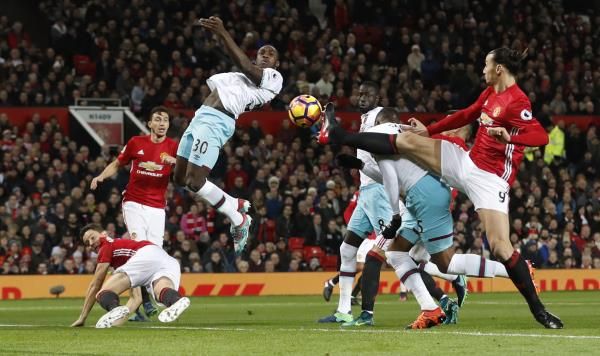 2016-11-27t163330z_123266010_mt1aci14686738_rtrmadp_3_soccer-england-mun-whu_reuters