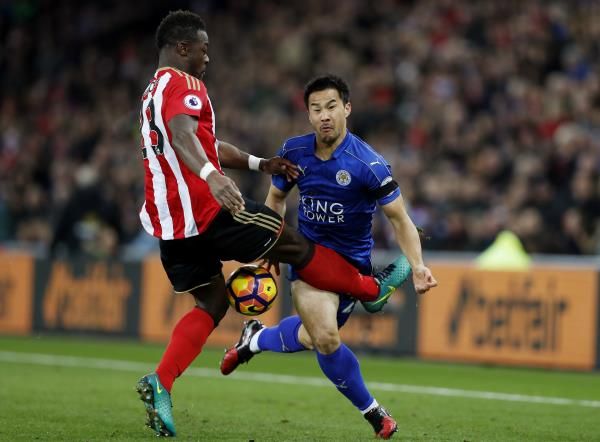 2016-12-03t163617z_123784577_mt1aci14692416_rtrmadp_3_soccer-england-sun-lei_reuters