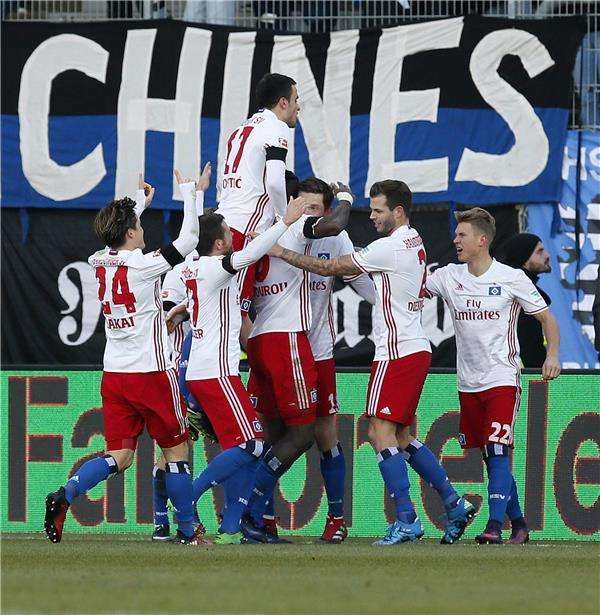 فرحة لاعبي هامبورج