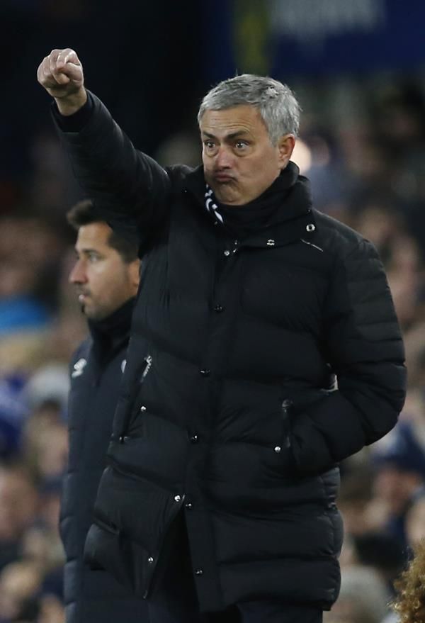 2016-12-04t173710z_123874630_mt1aci14693902_rtrmadp_3_soccer-england-eve-mun_reuters
